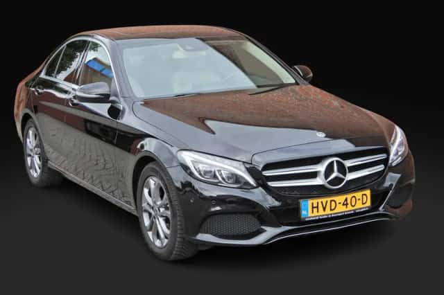 Mercedes-Benz C-Klasse (2018) thumbnail 1