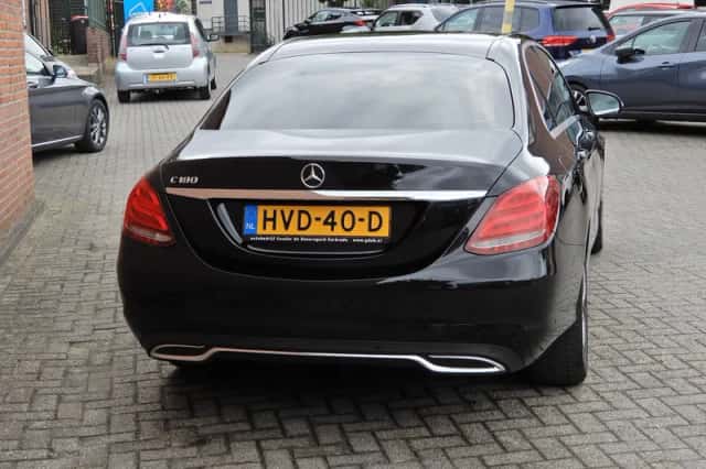 Mercedes-Benz C-Klasse (2018) thumbnail 4
