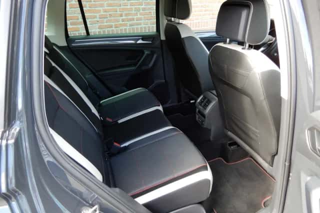Volkswagen Tiguan (2023) thumbnail 4