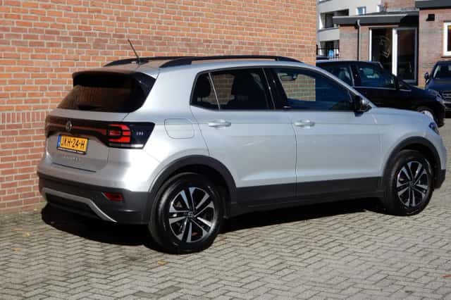 Volkswagen T-Cross (2021) thumbnail 4
