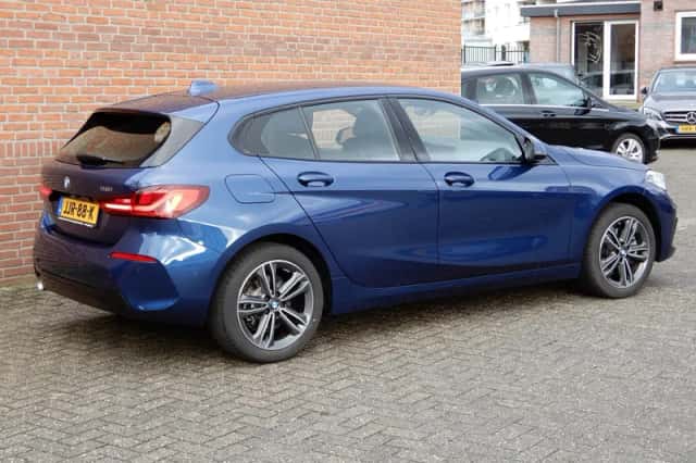 BMW 1-Serie (2024) thumbnail 2
