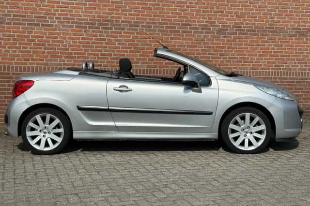 Peugeot 207 (2007) thumbnail 3