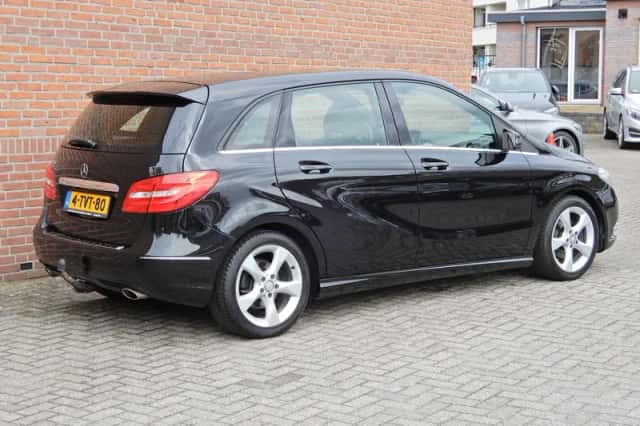 Mercedes-Benz B-Klasse (2014) thumbnail 2