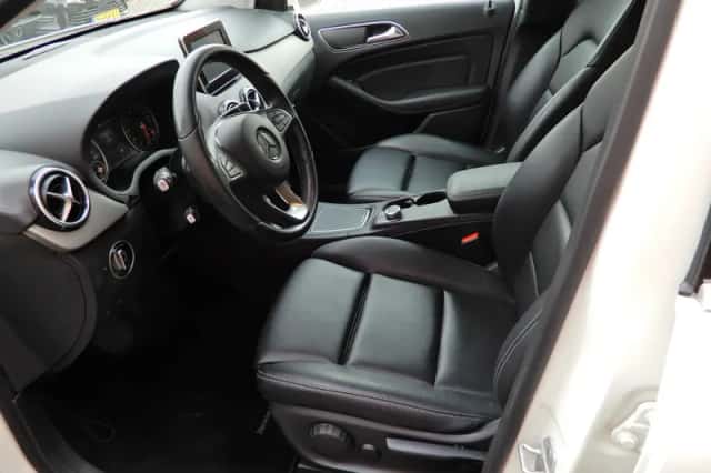 Mercedes-Benz B-Klasse (2017) thumbnail 5