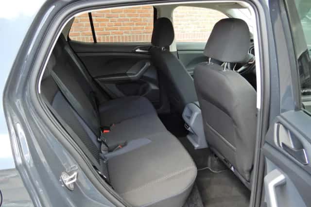 Volkswagen T-Cross (2021) thumbnail 4