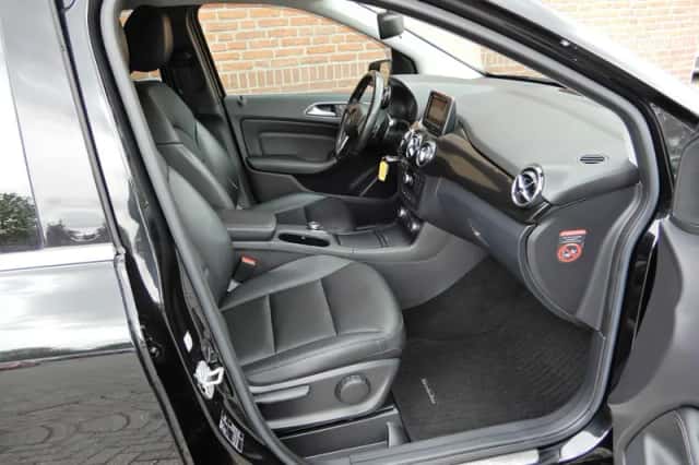 Mercedes-Benz B-Klasse (2014) thumbnail 3