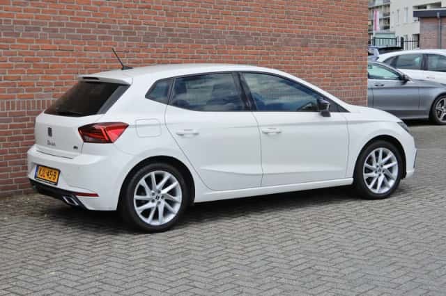 SEAT Ibiza (2021) thumbnail 2