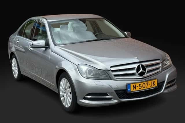 Mercedes-Benz C-Klasse (2012) thumbnail 1