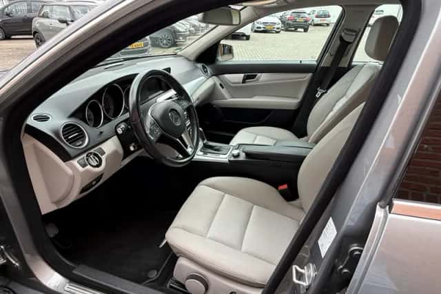 Mercedes-Benz C-Klasse (2012) thumbnail 5