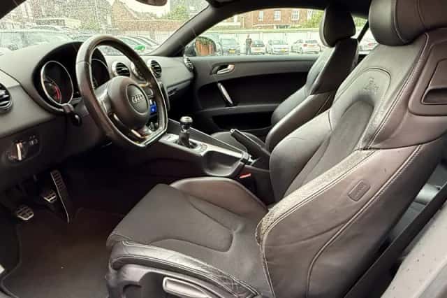 Audi TT (2007) thumbnail 5
