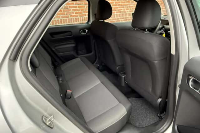 Citroën C4 (2015) thumbnail 4