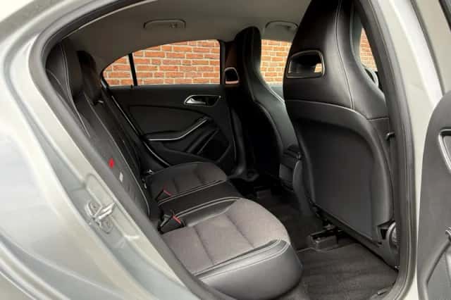Mercedes-Benz A-Klasse (2012) thumbnail 4
