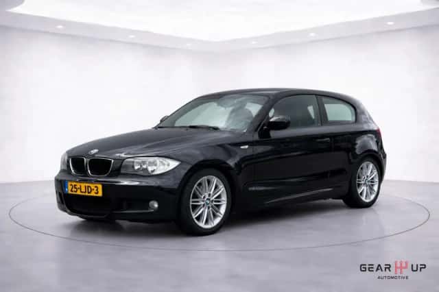 BMW 1-Serie (2010) thumbnail 1