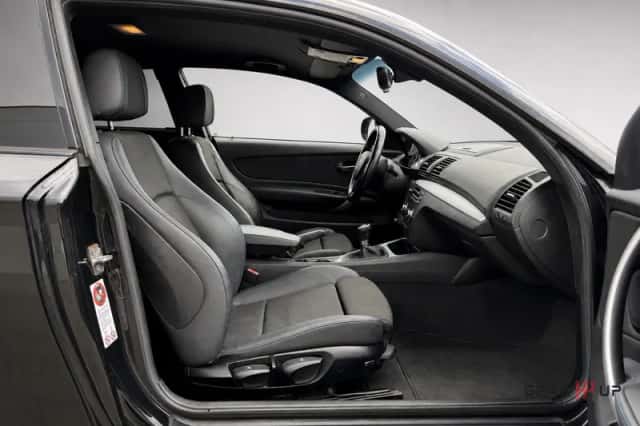 BMW 1-Serie (2010) thumbnail 6