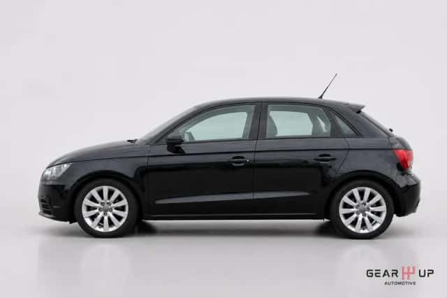 Audi A1 (2012) thumbnail 2