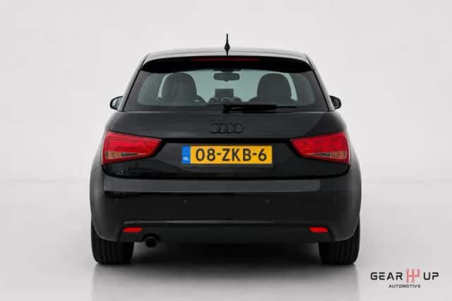 Audi A1 (2012) thumbnail 4