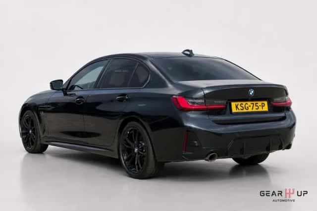 BMW 3-Serie (2023) thumbnail 3