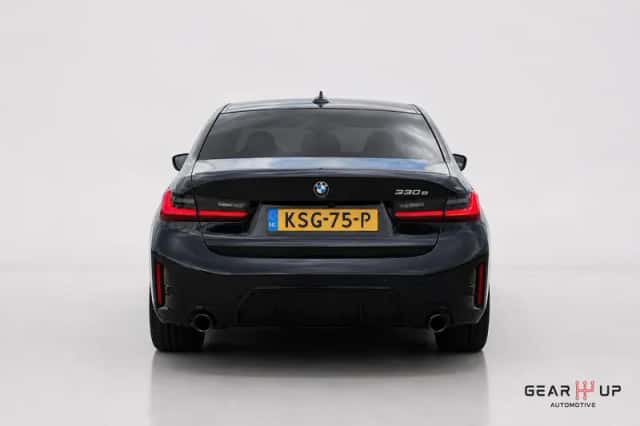 BMW 3-Serie (2023) thumbnail 4
