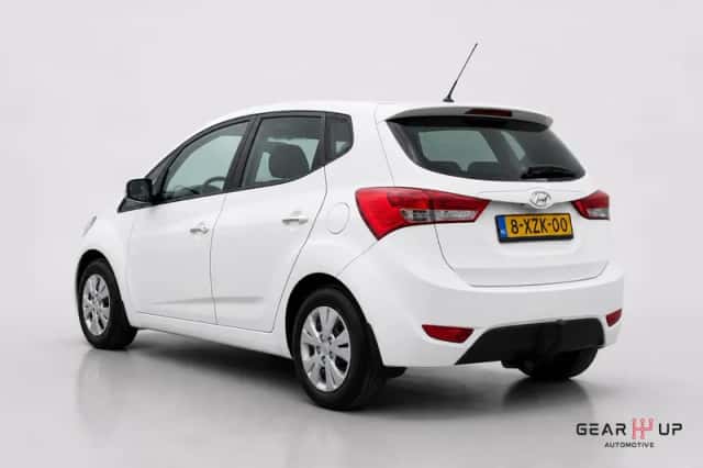 Hyundai ix20 (2014) thumbnail 3
