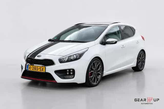 Kia Cee'd (2014) thumbnail 1