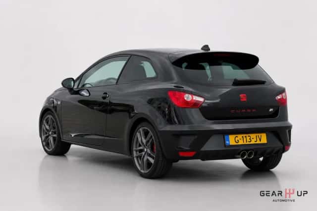 SEAT Ibiza (2012) thumbnail 3