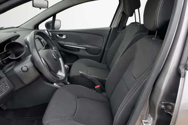 Renault Clio (2015) thumbnail 6