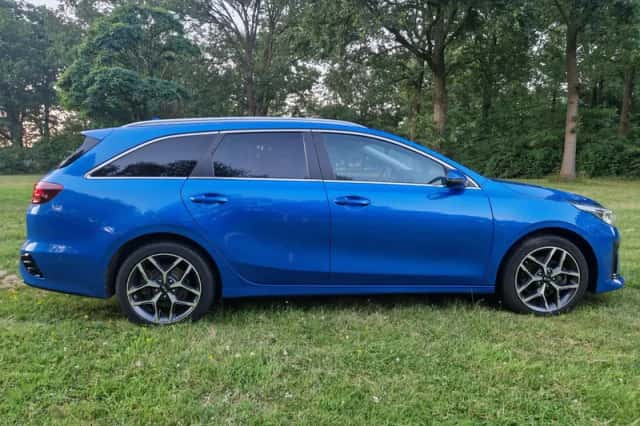 Kia Ceed (2020) thumbnail 5