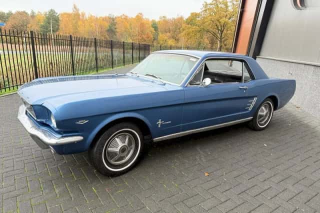 Ford Mustang (1966) thumbnail 1
