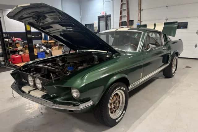 Ford Mustang (1967) thumbnail 6