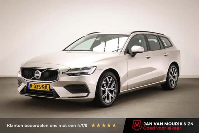 Volvo V60 (2022) thumbnail 1
