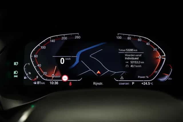 BMW X4 (2022) thumbnail 4