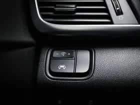 Kia Optima (2018) thumbnail 29