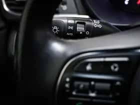 Kia Optima (2018) thumbnail 31