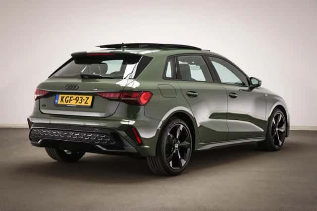 Audi A3 (2025) thumbnail 2