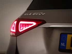 Mercedes-Benz GLE (2023) thumbnail 32