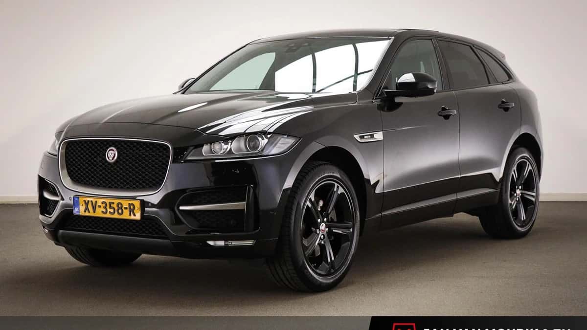 Jaguar F-Pace (2019) — foto 1