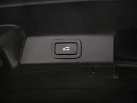 Jaguar F-Pace (2019) thumbnail 17