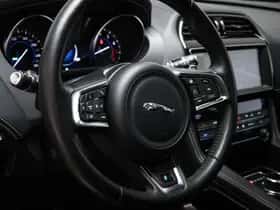 Jaguar F-Pace (2019) thumbnail 37