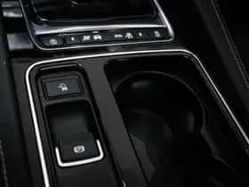 Jaguar F-Pace (2019) thumbnail 45