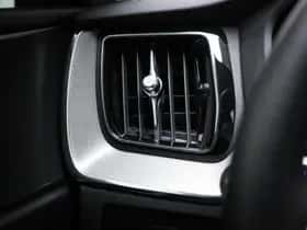 Volvo XC60 (2024) thumbnail 38