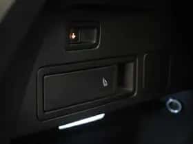 Volkswagen Tiguan (2023) thumbnail 16