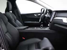 Volvo XC60 (2025) thumbnail 12
