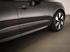 Volvo XC60 (2025) thumbnail 32