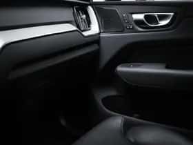 Volvo XC60 (2025) thumbnail 41