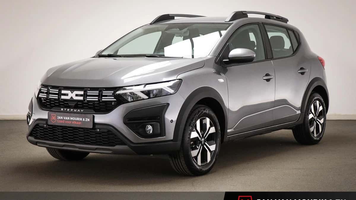 Dacia Sandero Stepway (2025) — foto 1