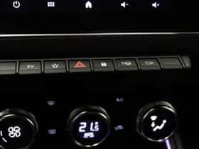 Renault Clio (2024) thumbnail 40