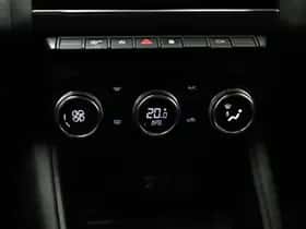Renault Captur (2020) thumbnail 39
