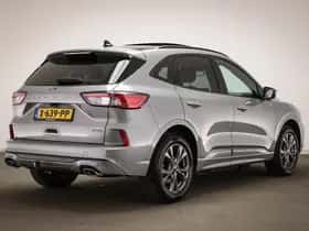 Ford Kuga (2023) thumbnail 2