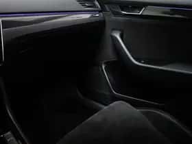 Škoda Superb (2020) thumbnail 38