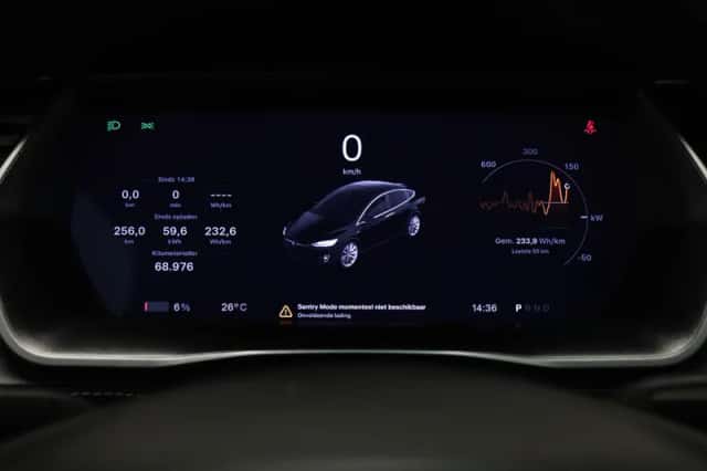 Tesla Model X (2020) thumbnail 5